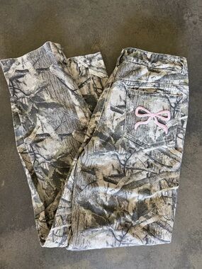 Edikted Camo Pants with Bows
